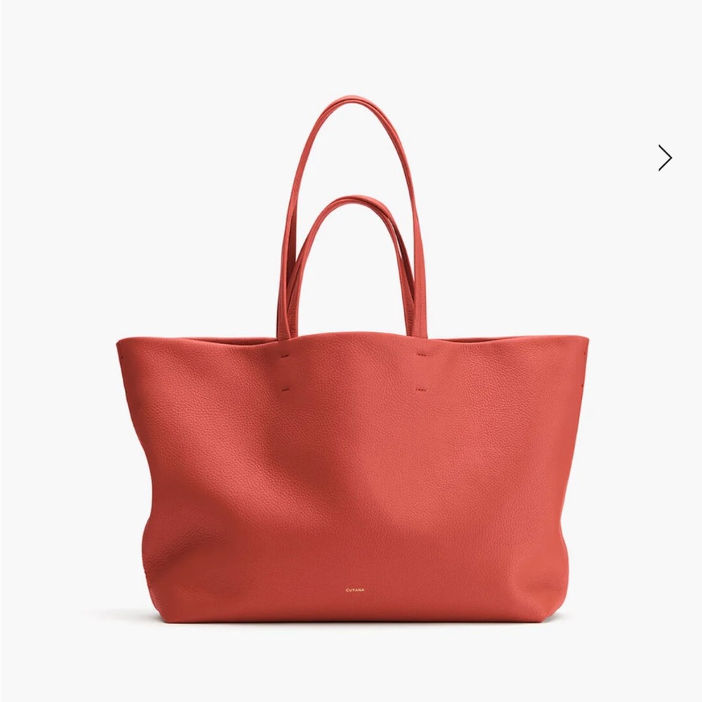 Cuyana Dark Coral Pebbled Leather Classic Easy Tote